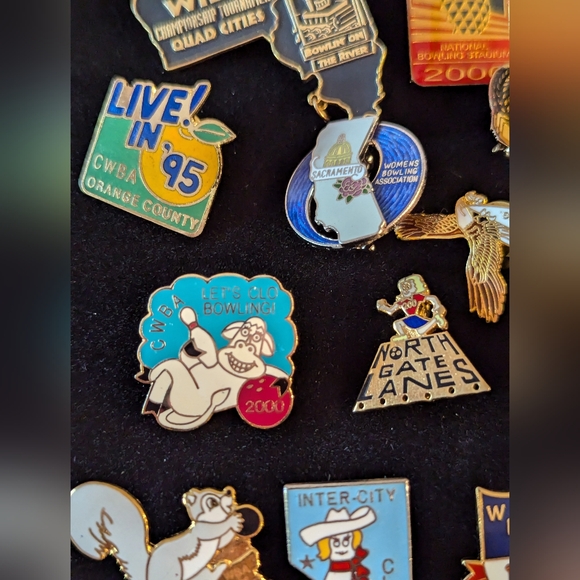 WBA Vintage Lapel Pins. - Picture 6 of 10